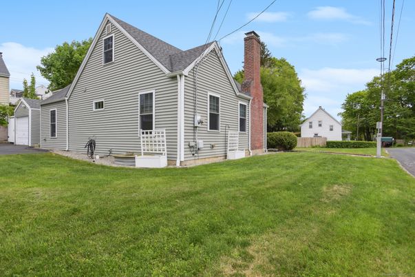Backyard, Detached Garage, Exterior
