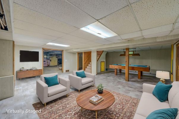 Billiard Table, Game Room, Interior, Living room
