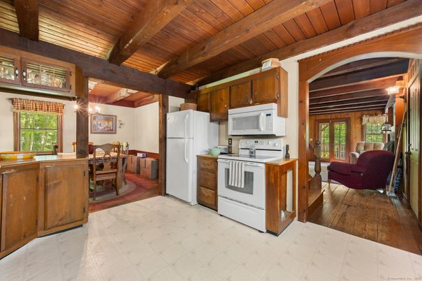 Dining room, Interior, Kitchen, Living room, Wooden Beams, Wooden Ceilings, Wood Texture Flooring