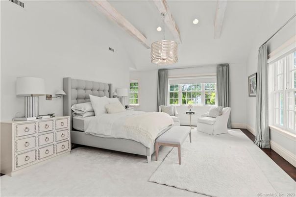 Bedroom, Interior, Pendant Lights, Recessed Lighting, Wooden Beams