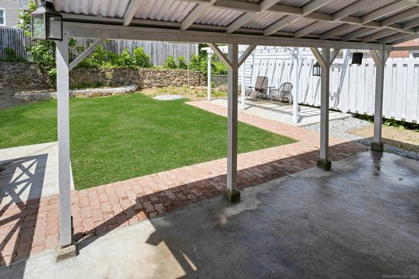Backyard, Exterior