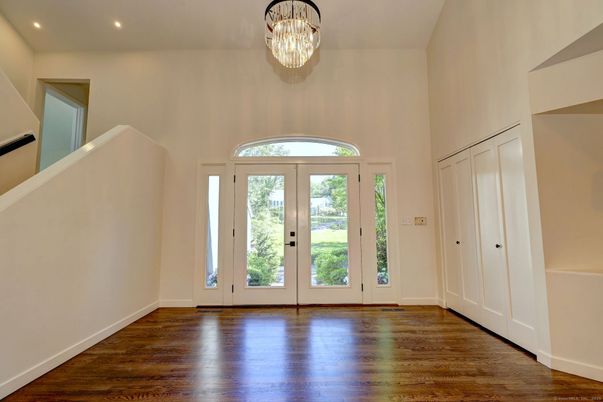 Chandelier, Interior, Recessed Lighting, Wood Texture Flooring