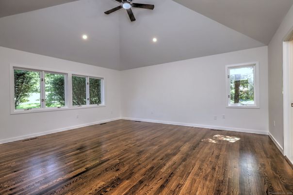 Empty room, Interior, Recessed Lighting, Wood Texture Flooring