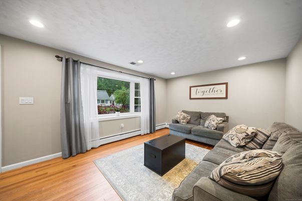 Interior, Living room, Recessed Lighting, Wood Texture Flooring