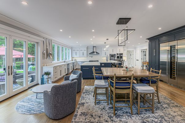 Dining room, Interior, Kitchen, Living room, Pendant Lights, Recessed Lighting, Stainless Steel Appliances, Wood Texture Flooring
