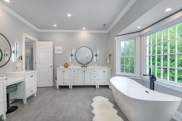 Bathroom, Dual Sink Vanities, Free Standing Baths, Interior, Recessed Lighting