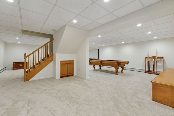 Billiard Table, Game Room, Interior, Recessed Lighting