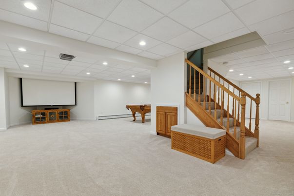 Game Room, Interior, Projection Screen, Recessed Lighting