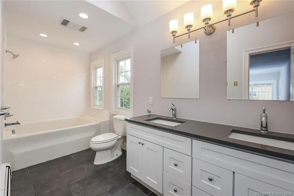 Bathroom, Dual Sink Vanities, Interior, Recessed Lighting