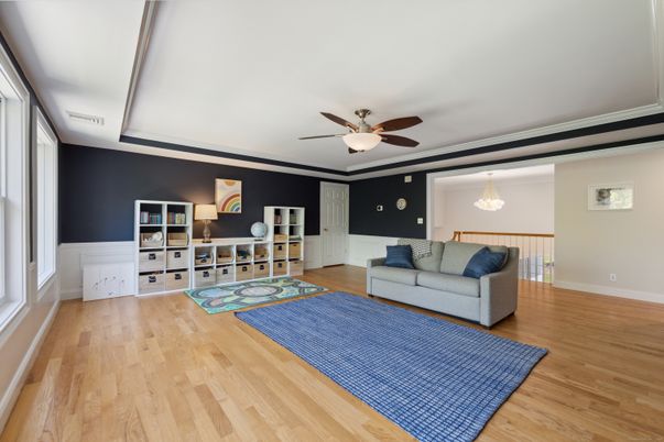 Chandelier, Interior, Wood Texture Flooring