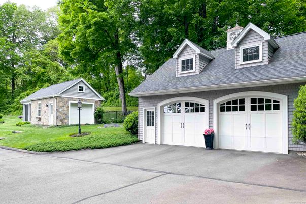 Attached, Detached Garage, Exterior, Facade, Cape Cod