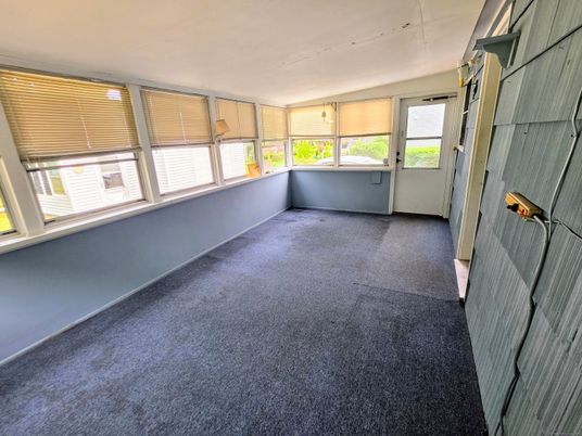 Empty room, Interior, Sun Room