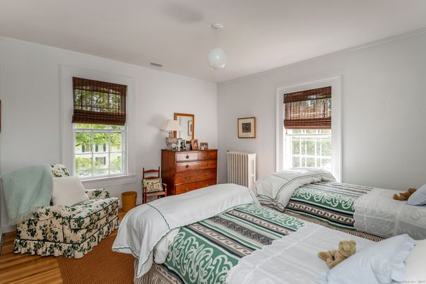 Bedroom, Interior, Pendant Lights, Wood Texture Flooring