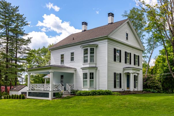 Backyard, Exterior, Facade, Georgian