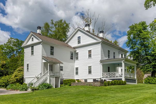 Backyard, Exterior, Facade, Farmhouse
