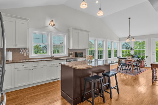 Dining room, Interior, Kitchen, Pendant Lights, Wood Texture Flooring
