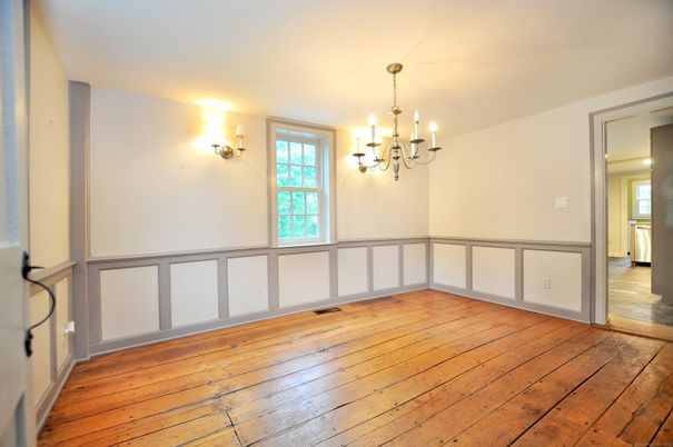 Chandelier, Empty room, Interior, Wood Texture Flooring