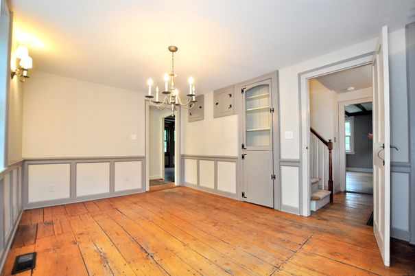Chandelier, Empty room, Interior, Wood Texture Flooring