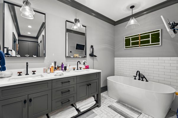 Bathroom, Dual Sink Vanities, Free Standing Baths, Interior, Pendant Lights, Recessed Lighting