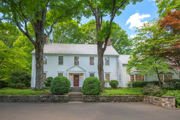 Exterior, Facade, Georgian