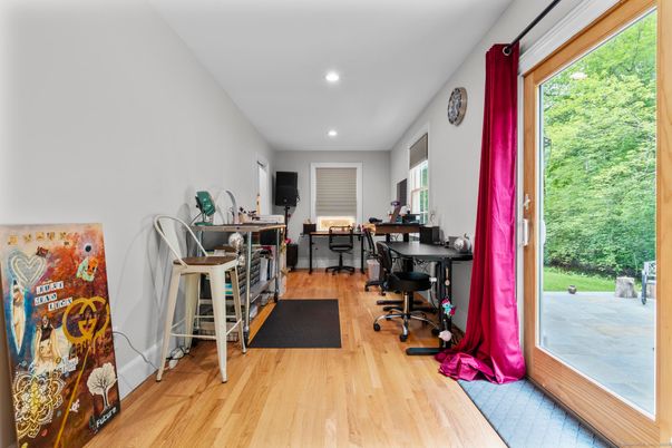 Home Office, Interior, Recessed Lighting, Wood Texture Flooring