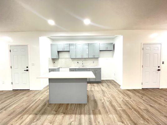 Interior, Kitchen, Recessed Lighting, Wood Texture Flooring