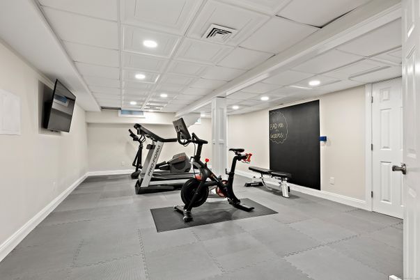 Fitness Equipment, Interior, Recessed Lighting