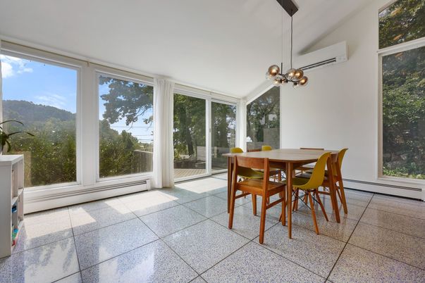 Dining room, Interior, Pendant Lights, Sun Room