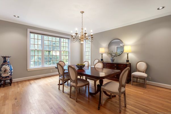 Chandelier, Dining room, Interior, Recessed Lighting, Wood Texture Flooring