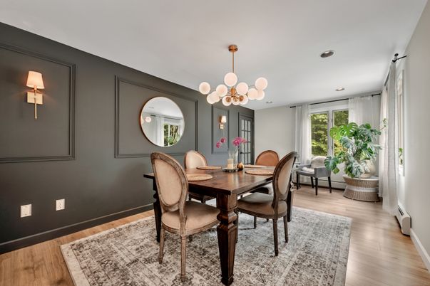 Chandelier, Dining room, Interior, Recessed Lighting, Wood Texture Flooring
