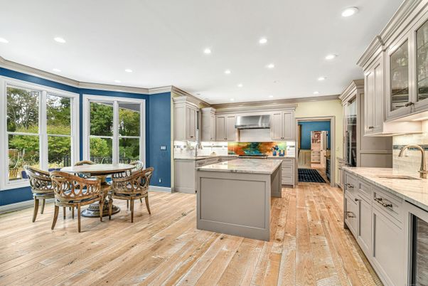 Dining room, Interior, Kitchen, Recessed Lighting, Stainless Steel Appliances, Wood Texture Flooring