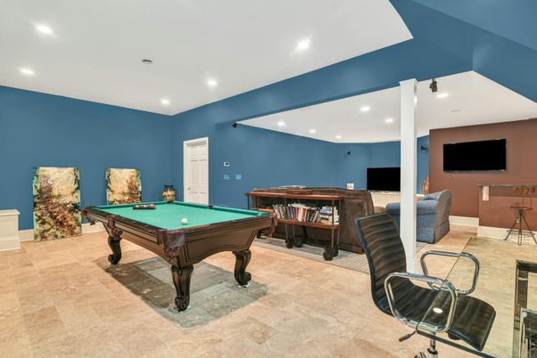 Billiard Table, Game Room, Interior, Recessed Lighting