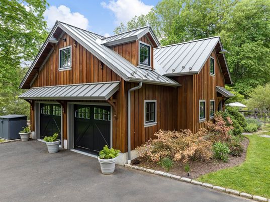 Attached, Exterior, Facade, Log Home