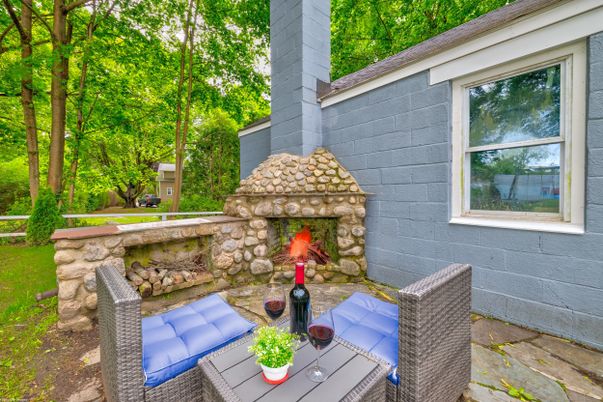 Exterior, Fireplace
