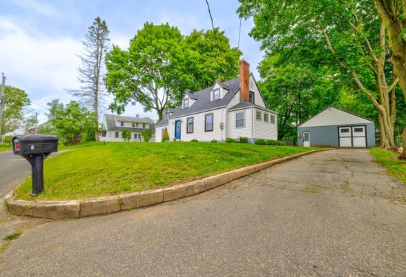 Backyard, Detached Garage, Exterior
