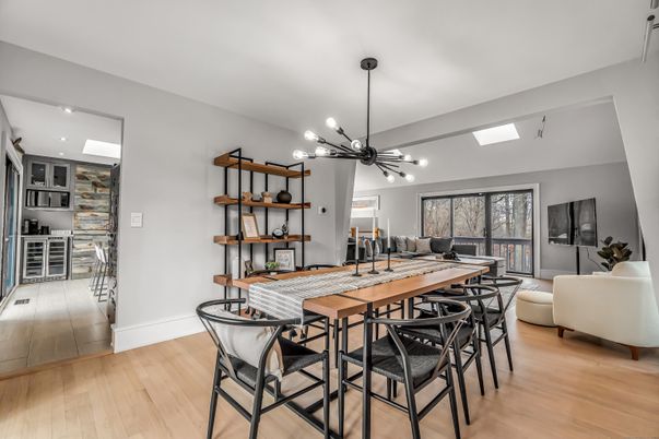 Dining room, Interior, Living room, Pendant Lights, Recessed Lighting, Wood Texture Flooring