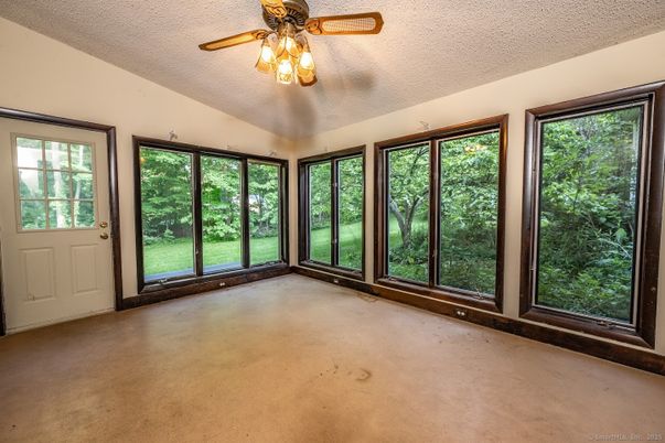 Empty room, Interior, Sun Room