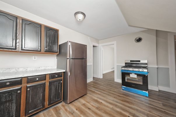 Interior, Kitchen, Stainless Steel Appliances, Wood Texture Flooring