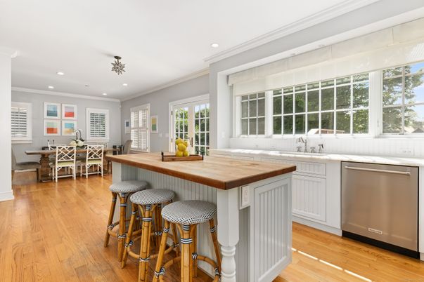 Dining room, Interior, Kitchen, Recessed Lighting, Stainless Steel Appliances, Wood Texture Flooring