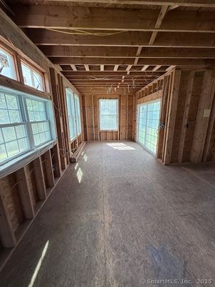 Empty room, Interior, Wooden Beams, Wooden Ceilings, Wooden Walls