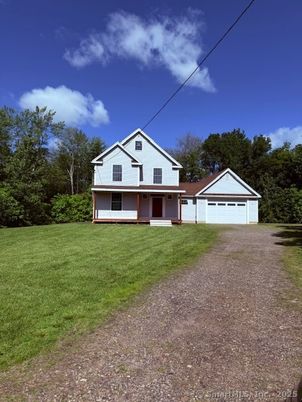 Backyard, Detached Garage, Exterior