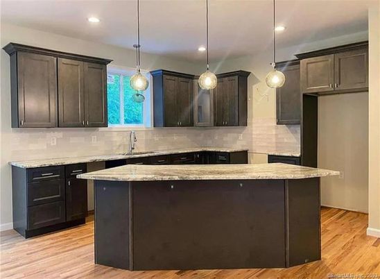 Interior, Kitchen, Pendant Lights, Recessed Lighting, Wood Texture Flooring