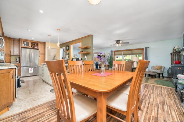Dining room, Interior, Kitchen, Pendant Lights, Recessed Lighting, Wood Texture Flooring
