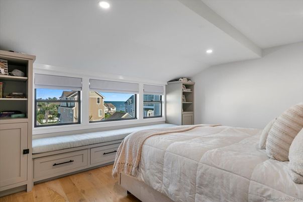 Bedroom, Interior, Recessed Lighting, Water, Wood Texture Flooring