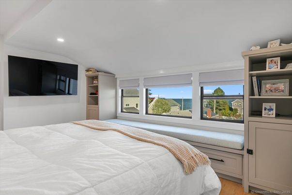 Bedroom, Interior, Recessed Lighting, Water, Wood Texture Flooring