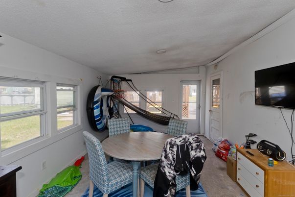Dining room, Interior