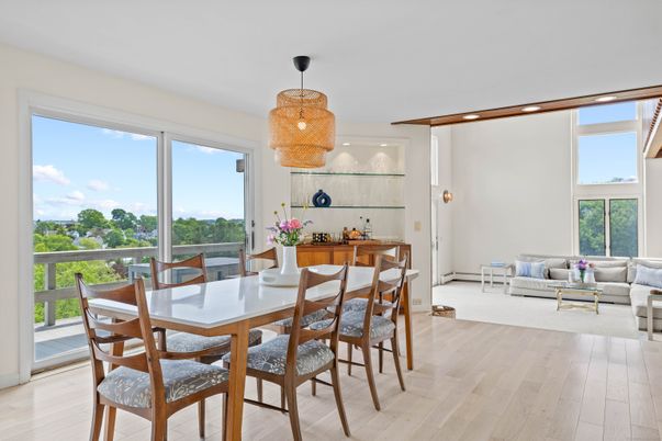 Dining room, Interior, Living room, Pendant Lights, Recessed Lighting, Wood Texture Flooring