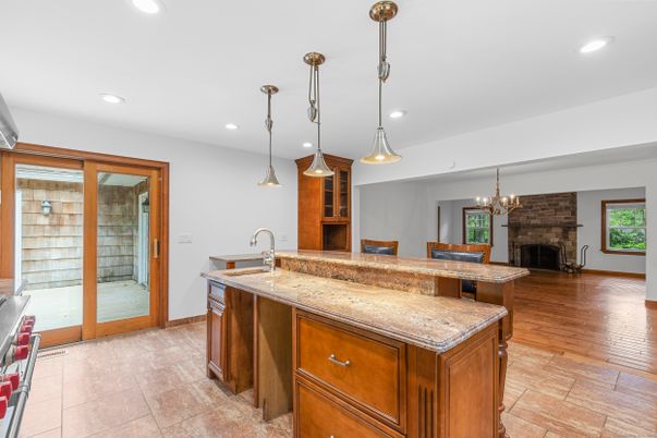 Chandelier, Dining room, Fireplace, Interior, Kitchen, Pendant Lights, Recessed Lighting, Wood Texture Flooring