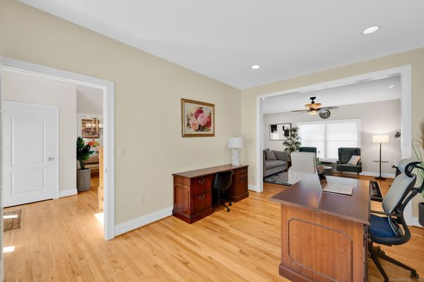 Home Office, Interior, Recessed Lighting, Wood Texture Flooring