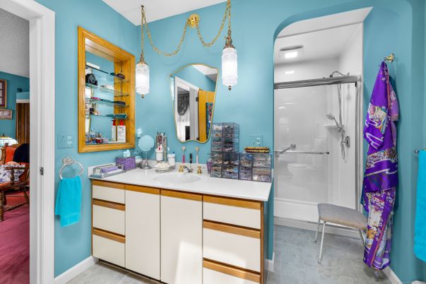 Bathroom, Glass Shower, Interior, Pendant Lights, Recessed Lighting
